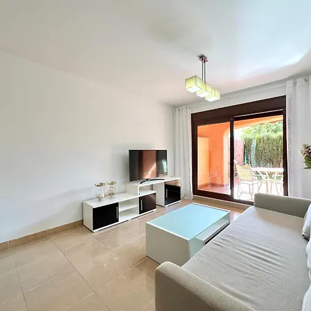 Beautiful 2-bedroom Frontline * Estepona
