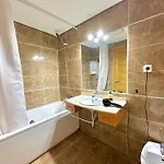 Beautiful 2-bedroom Frontline Apartment Estepona